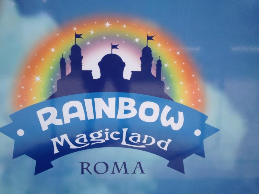 Come saltare la coda a Rainbow Magicland